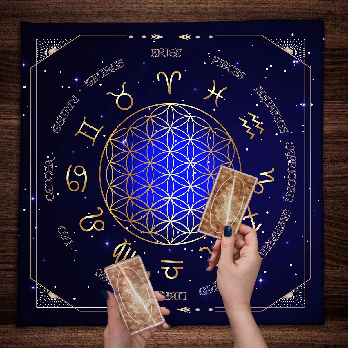 مفرش طاولة التارو مع عجلة الأب - مراجعة Zodiac Party Games وسعره